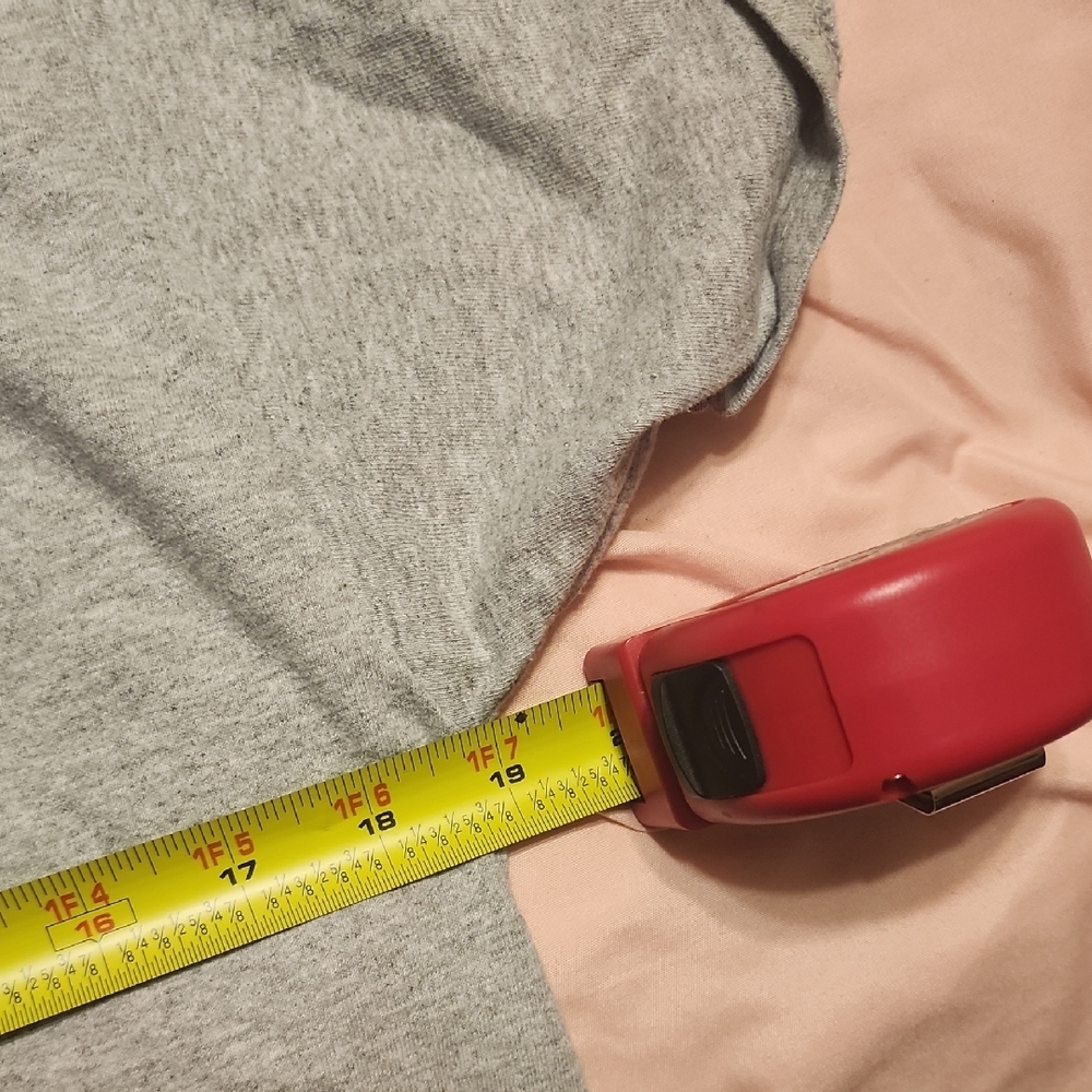 Hanes Gray Graphic Tee - Picture 5 of 5